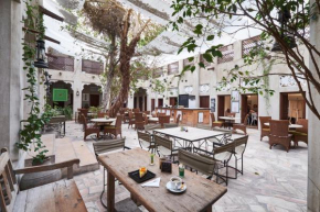 Гостиница XVA Art Hotel  Дубай